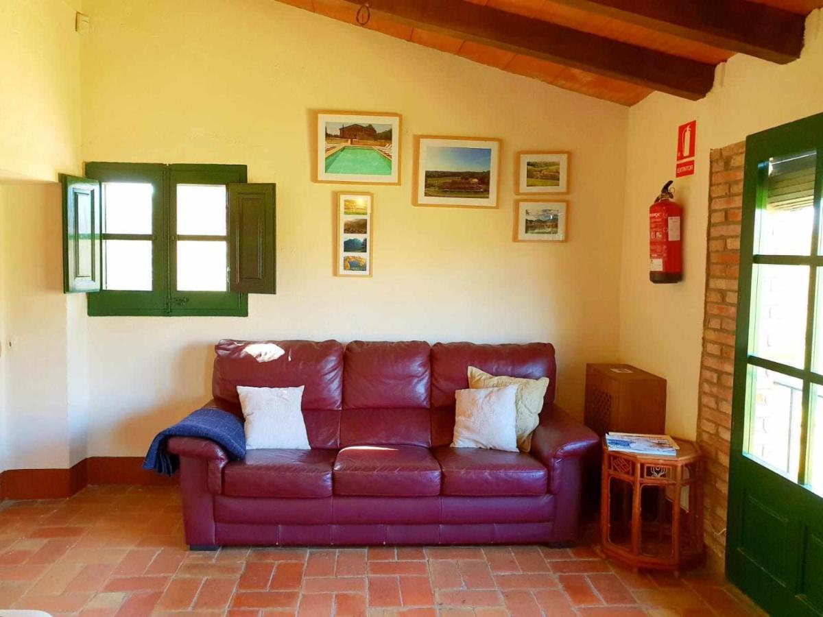 Masia Para Grupos Con Piscina Privada28 Pax Cabanelles Exterior foto