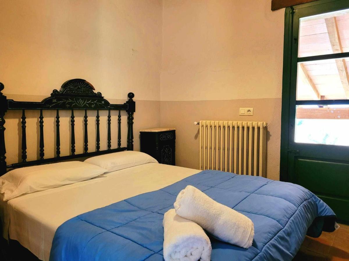 Masia Para Grupos Con Piscina Privada28 Pax Cabanelles Exterior foto