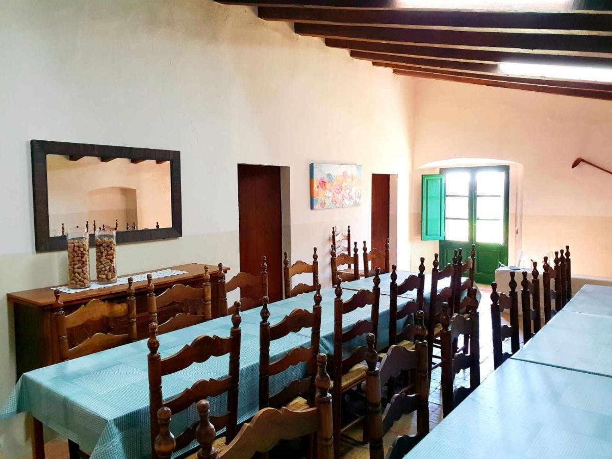 Masia Para Grupos Con Piscina Privada28 Pax Cabanelles Exterior foto