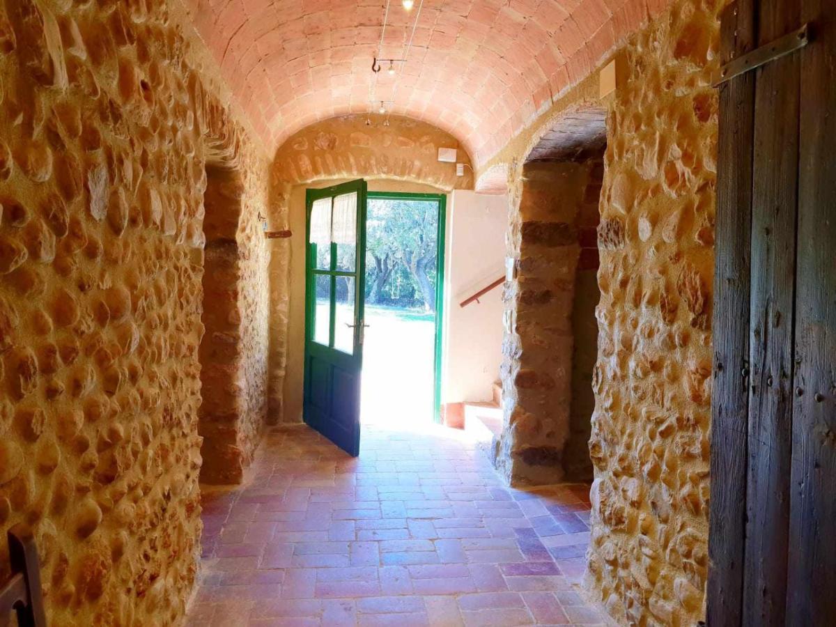 Masia Para Grupos Con Piscina Privada28 Pax Cabanelles Exterior foto
